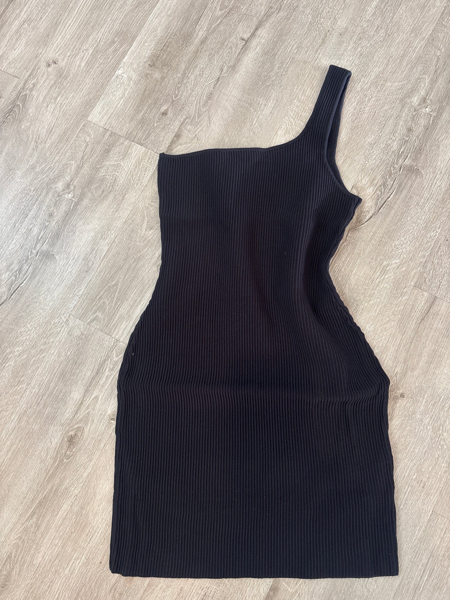 Tori dress
