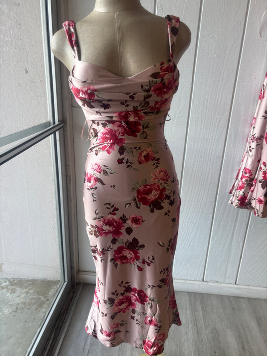 Cindy floral midi dress