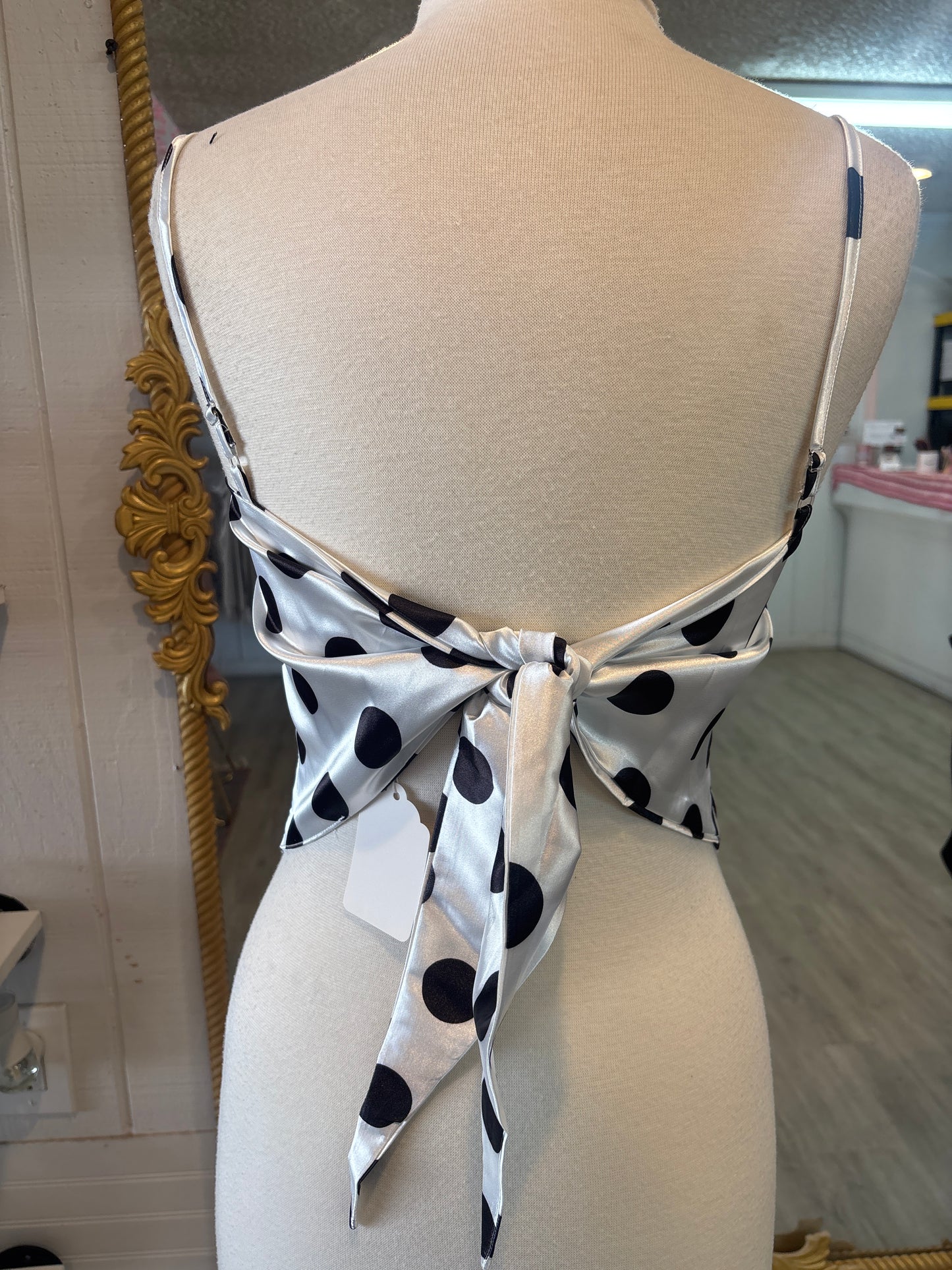 Everly Polka dot top